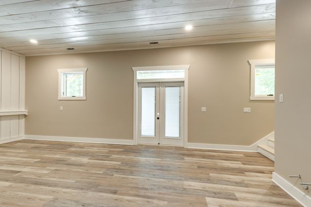 1095 Overlook Trl, Kingston Springs, TN 37082