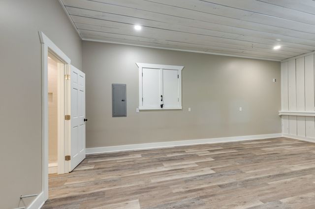 1095 Overlook Trl, Kingston Springs, TN 37082