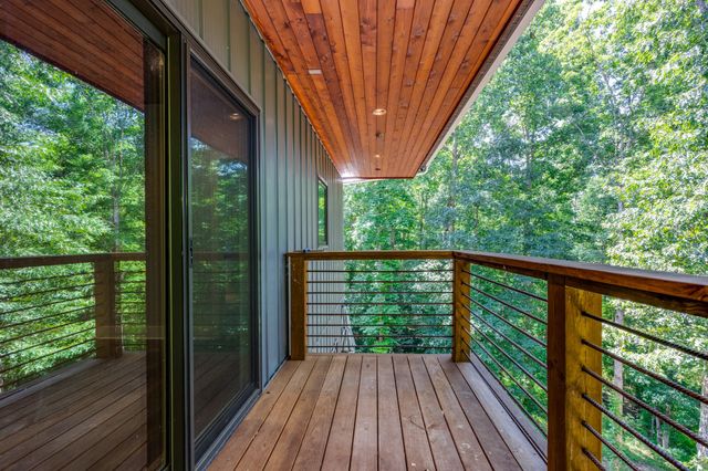 1095 Overlook Trl, Kingston Springs, TN 37082