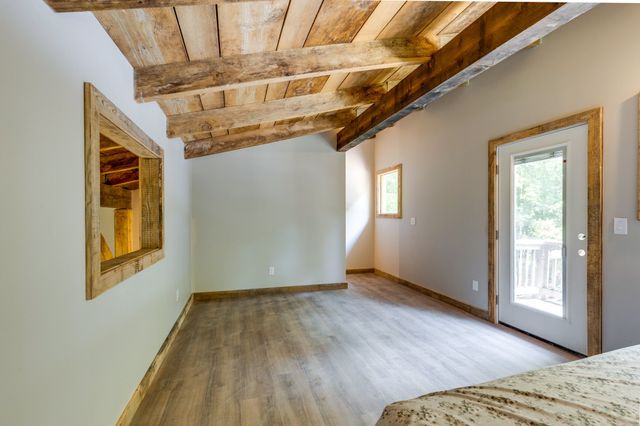 1095 Overlook Trl, Kingston Springs, TN 37082
