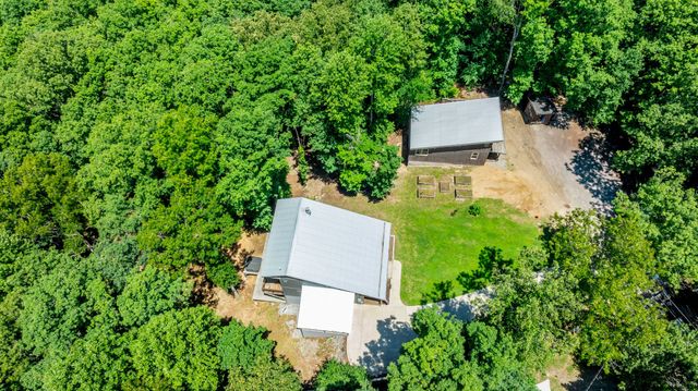 1095 Overlook Trl, Kingston Springs, TN 37082