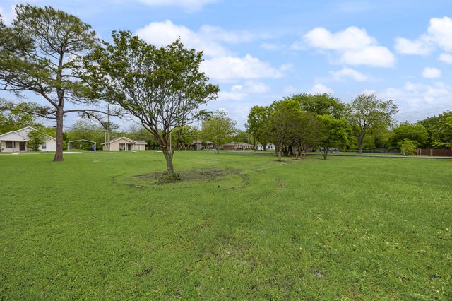 616 N Josephine Street, Royse City, TX 75189