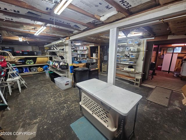 3206 Greenland Drive, Anchorage, AK 99517