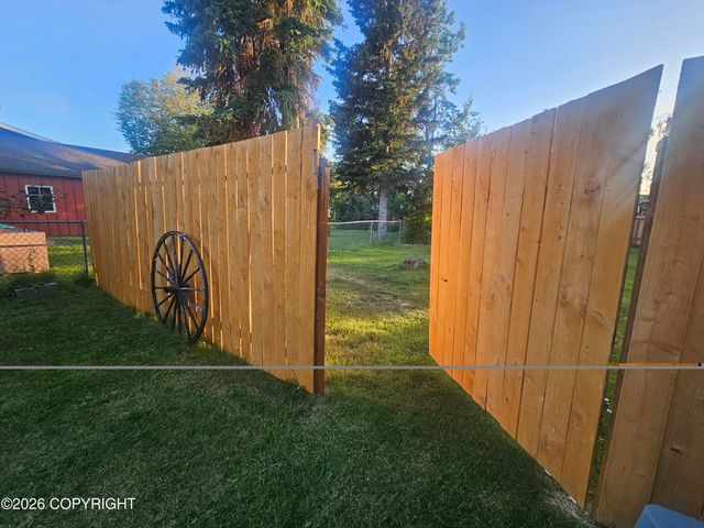 3206 Greenland Drive, Anchorage, AK 99517