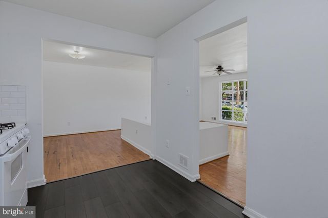 5115 BRENTFORD DR, Rockville, MD 20852