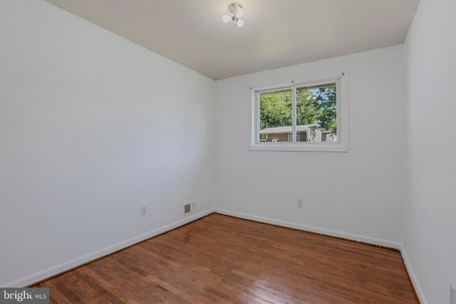 5115 BRENTFORD DR, Rockville, MD 20852