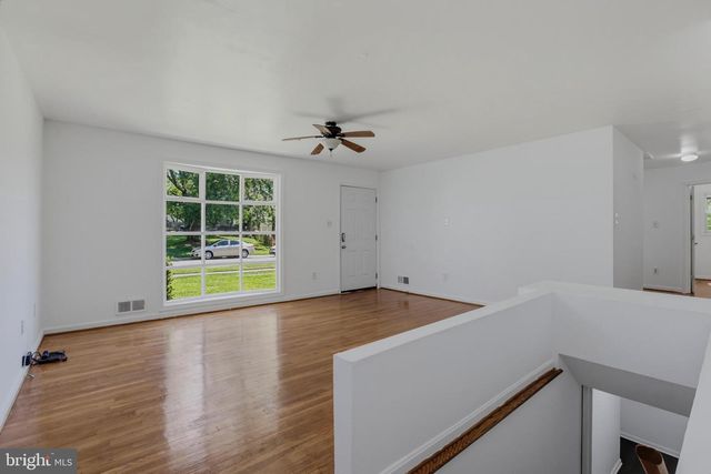 5115 BRENTFORD DR, Rockville, MD 20852