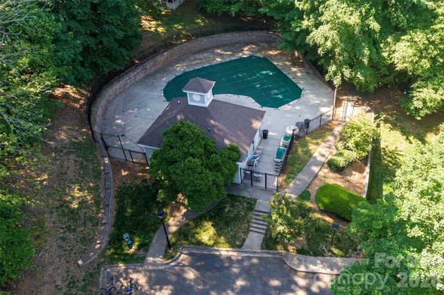 6500 Clavell Lane, Charlotte, NC 28210