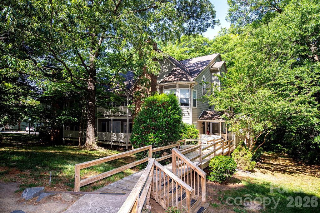 6500 Clavell Lane, Charlotte, NC 28210