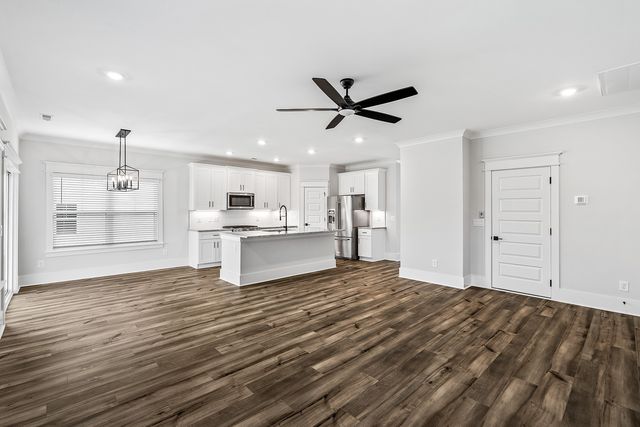 617 Silver Trace, White House, TN 37188