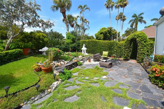 2107 89TH ST NW, Bradenton, FL 34209
