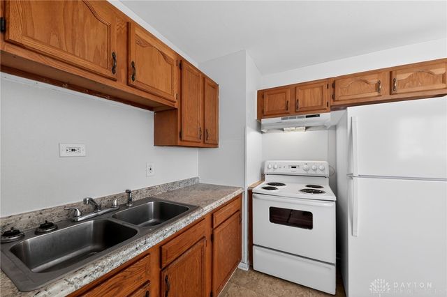 3845 Brumbaugh Boulevard, Dayton, OH 45416