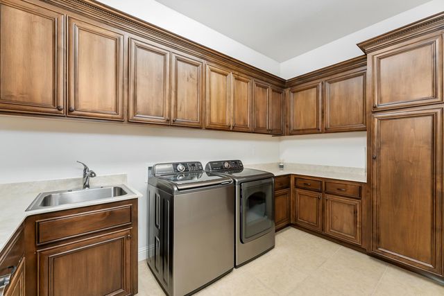 1940 Vista Cielo, Newcastle, CA 95658