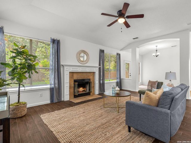 2606 ASHTON VILLAGE DR, San Antonio, TX 78248
