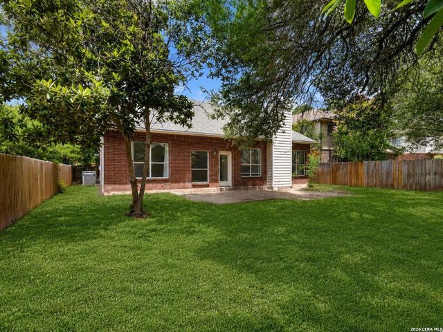 2606 ASHTON VILLAGE DR, San Antonio, TX 78248