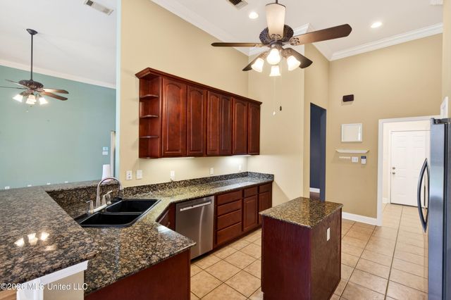 63723 N Diamondhead Drive, Diamondhead, MS 39525