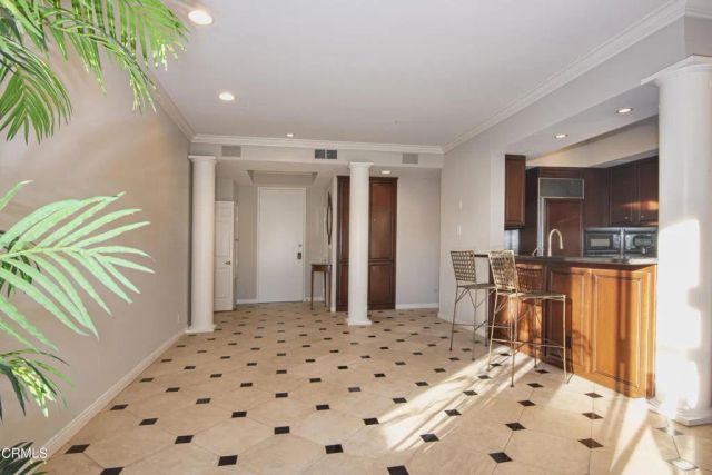 497 E California Boulevard 200, Pasadena, CA 91106