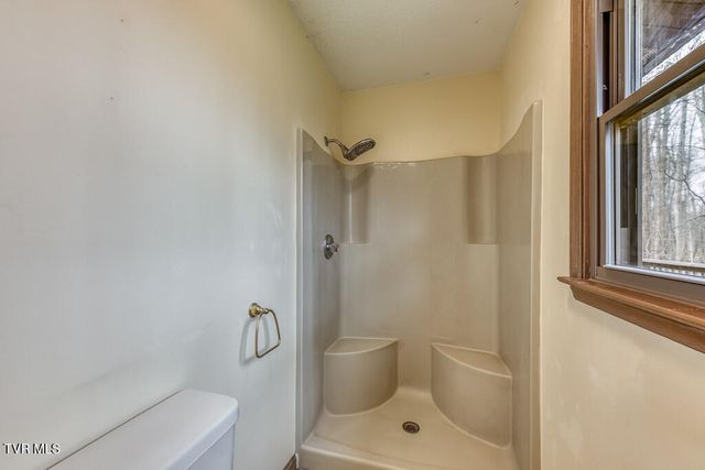 2201 Nantucket Road, Johnson City, TN 37604