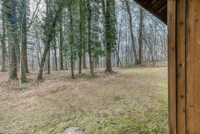 2201 Nantucket Road, Johnson City, TN 37604