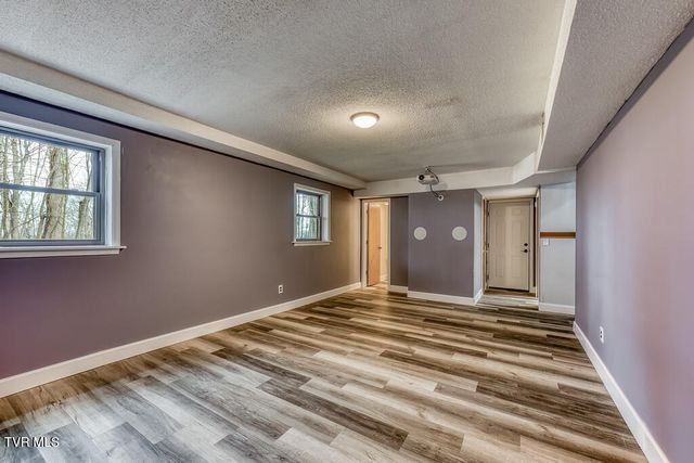 2201 Nantucket Road, Johnson City, TN 37604