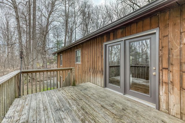 2201 Nantucket Road, Johnson City, TN 37604