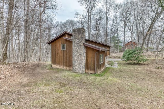 2201 Nantucket Road, Johnson City, TN 37604