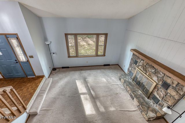 2201 Nantucket Road, Johnson City, TN 37604