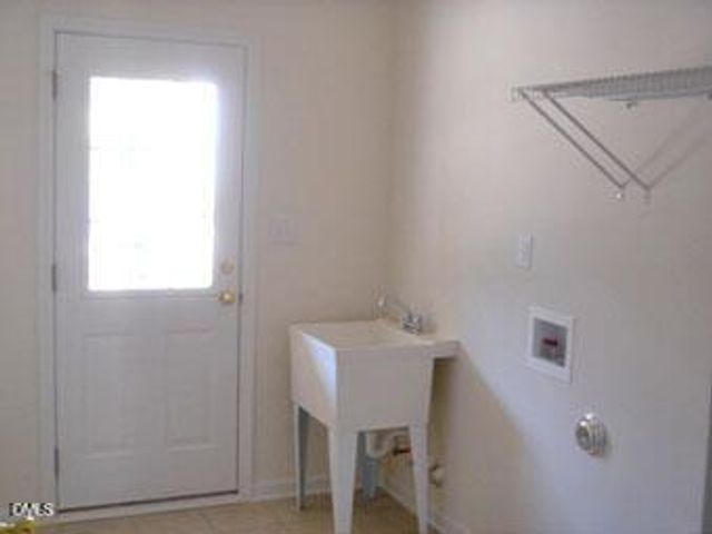 421 Madison Avenue, Cary, NC 27513