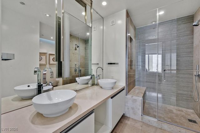 3722 Las Vegas Boulevard 2606, Las Vegas, NV 89158