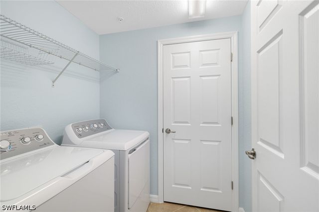 28100 Cookstown CT 2201, Bonita Springs, FL 34135