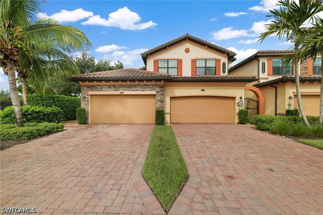 28100 Cookstown CT 2201, Bonita Springs, FL 34135