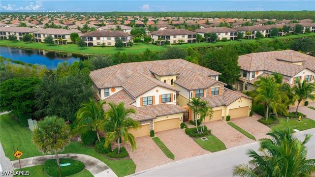 28100 Cookstown CT 2201, Bonita Springs, FL 34135