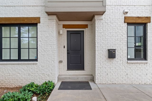 519 Chesterfield Ave Apt 2, Nashville, TN 37212