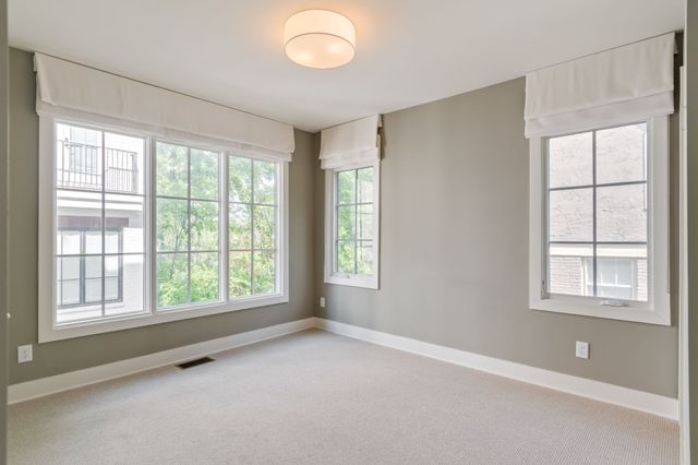 519 Chesterfield Ave Apt 2, Nashville, TN 37212
