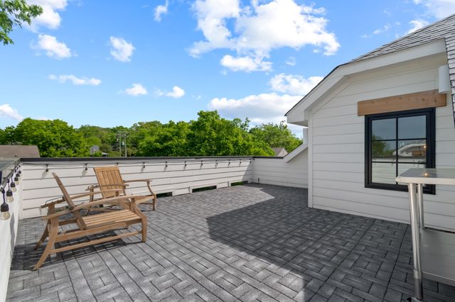 519 Chesterfield Ave Apt 2, Nashville, TN 37212