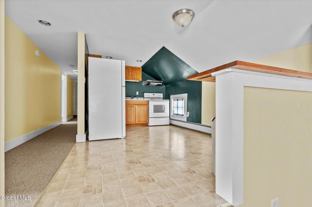 8422 State Route 40, Hartford, NY 12838