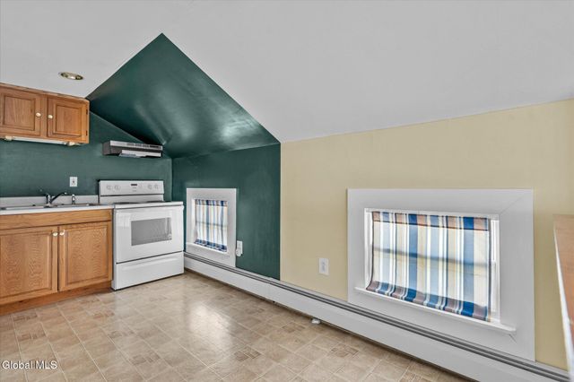 8422 State Route 40, Hartford, NY 12838