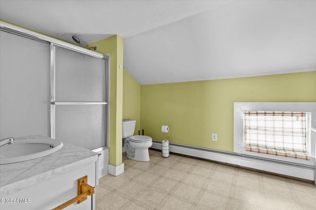 8422 State Route 40, Hartford, NY 12838