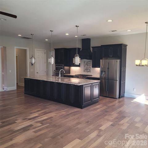 14920 High Bluff Court, Charlotte, NC 28278
