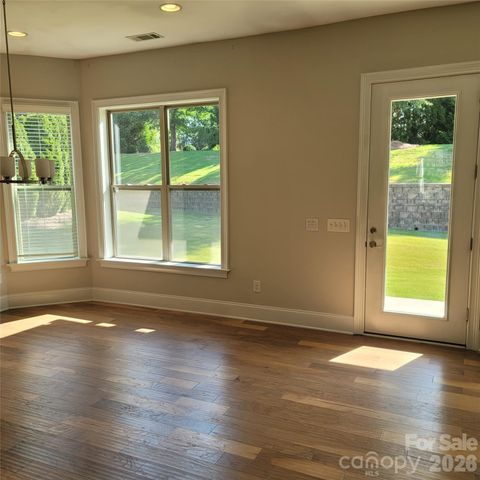 14920 High Bluff Court, Charlotte, NC 28278