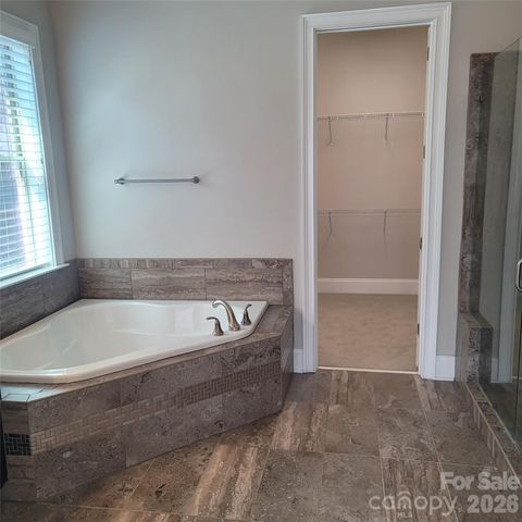 14920 High Bluff Court, Charlotte, NC 28278