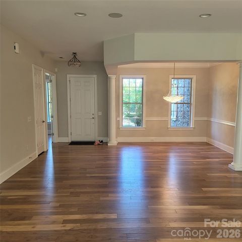 14920 High Bluff Court, Charlotte, NC 28278