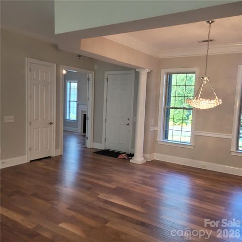 14920 High Bluff Court, Charlotte, NC 28278