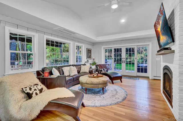 2 Dogwood Drive, Stony Brook, NY 11790