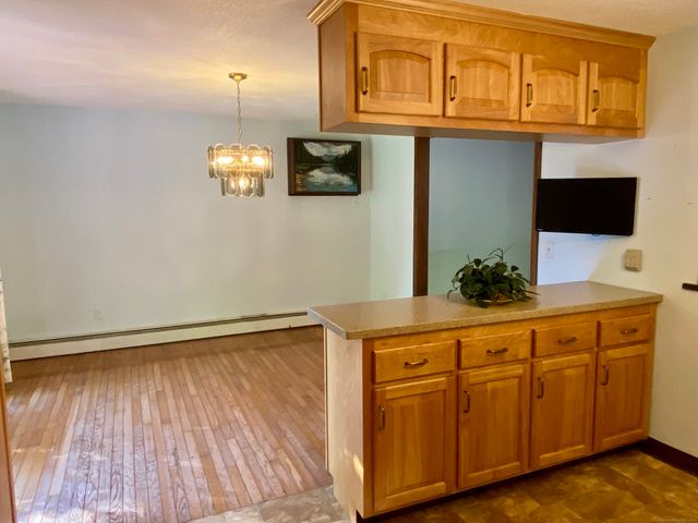 33 Rambling Road, Vernon, CT 06066