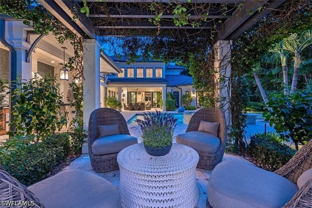 3170 Crayton RD, Naples, FL 34103