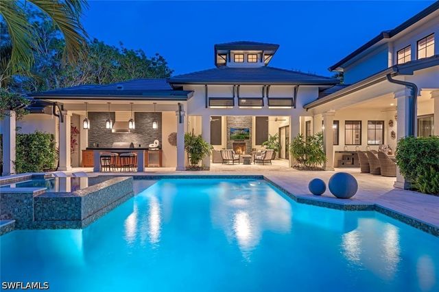 3170 Crayton RD, Naples, FL 34103