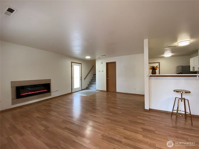 4827 41st Lane SE, Lacey, WA 98503