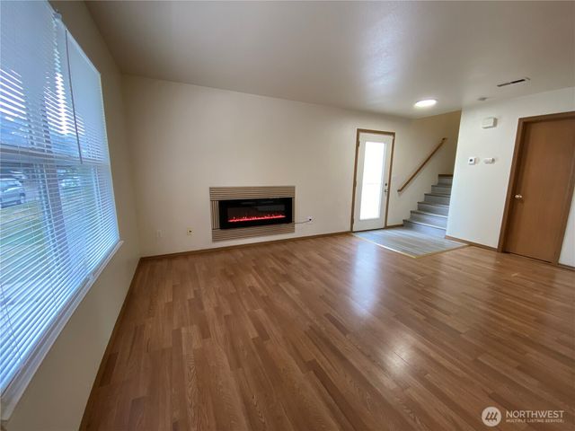 4827 41st Lane SE, Lacey, WA 98503