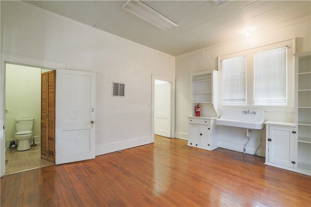 200 W North 1st Street, Seneca, SC 29678